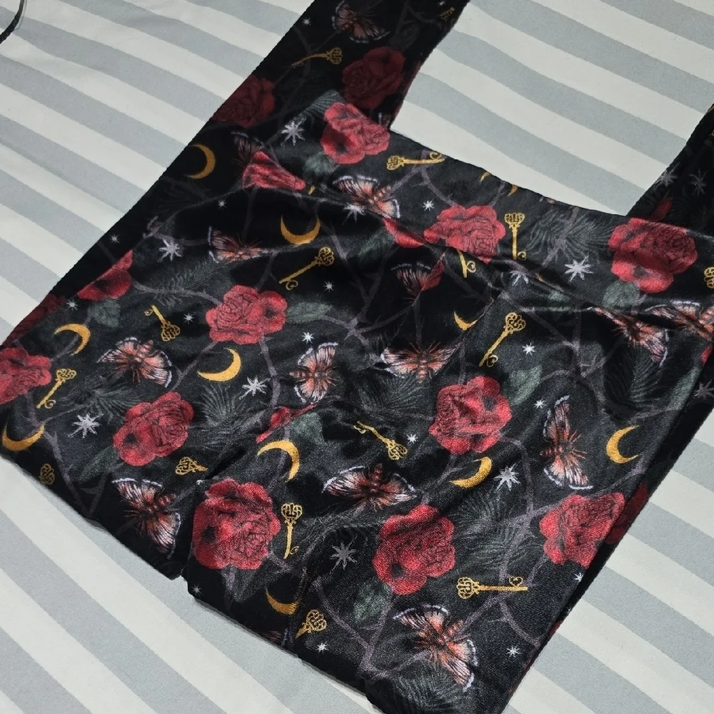 Killstar Red Rose and Moth Accent Leggings - Picture 6 of 6